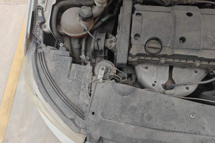 Used Citroen Elysee 2014 1.6L Manual Fashion Edition Engine Bay Right