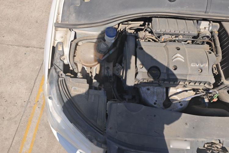 Used Citroen Elysee 2014 1.6L Manual Comfort Model Engine Bay Right