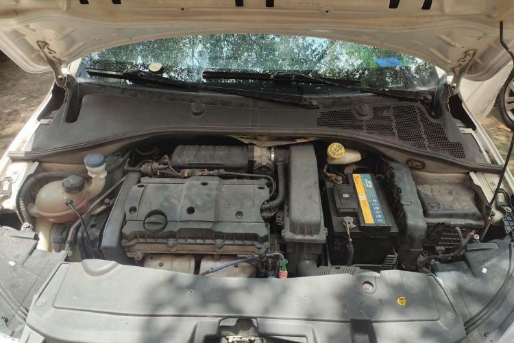 Used Citroen Elysee 2014 1.6L Automatic Fashion Model Engine Bay