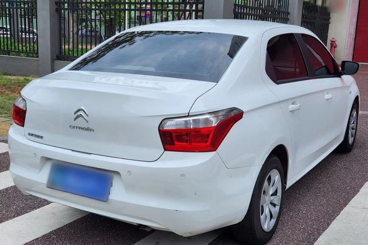 Used Citroen Elysee 2014 1.6L Automatic Fashion Model Exterior 5