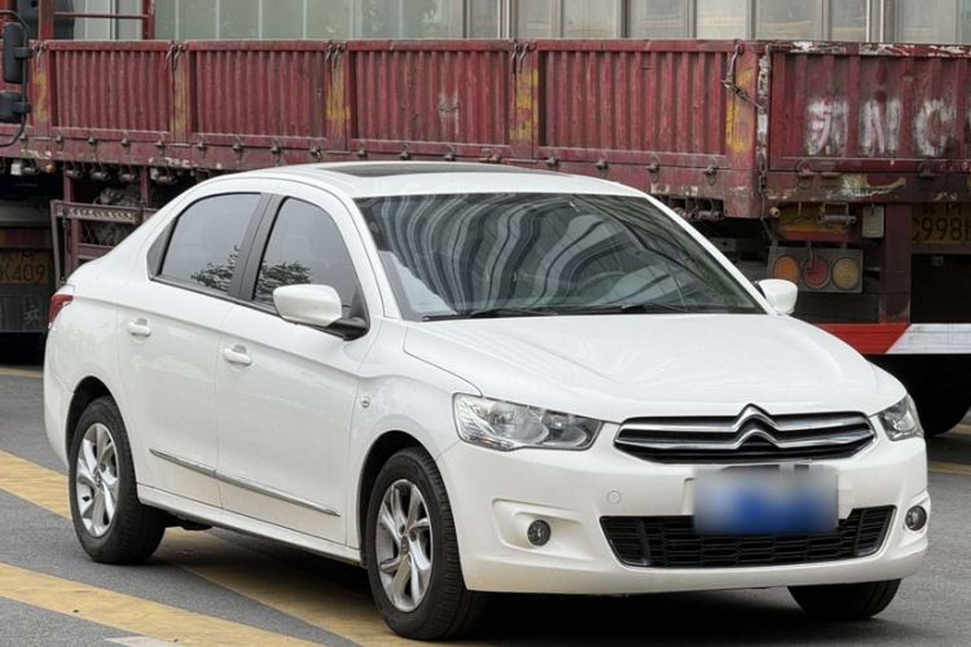 Used Citroen Elysee 2014 1.6L Automatic Comfort Model Exterior 6