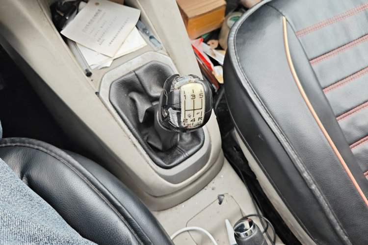 Used Citroen Elysee 2014 1.6L Manual Fashion Edition Gear Lever