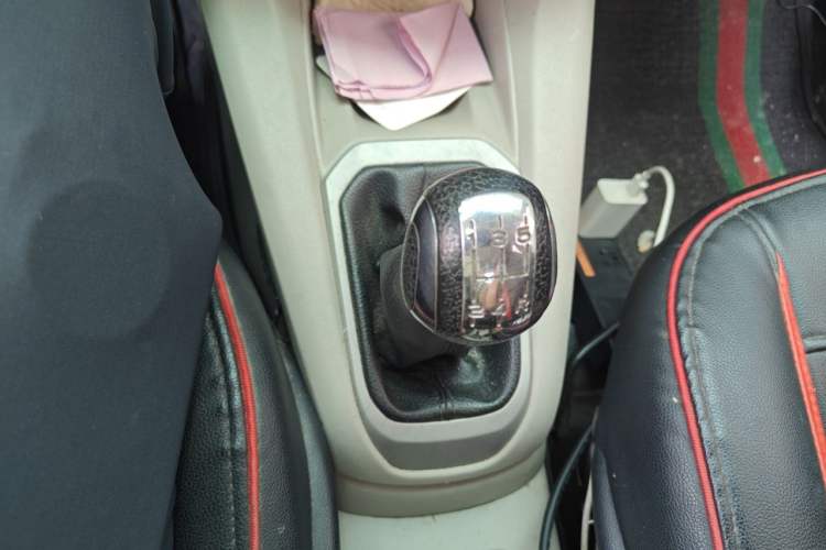 Used Citroen Elysee 2014 1.6L Manual Fashion Edition Gear Lever