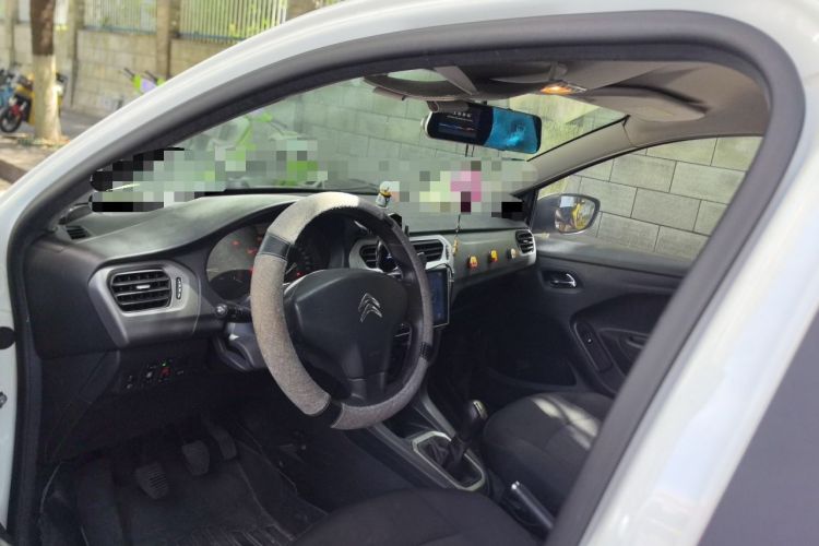 Used Citroen Elysee 2014 1.6L Manual Fashion Model CNG Headliner