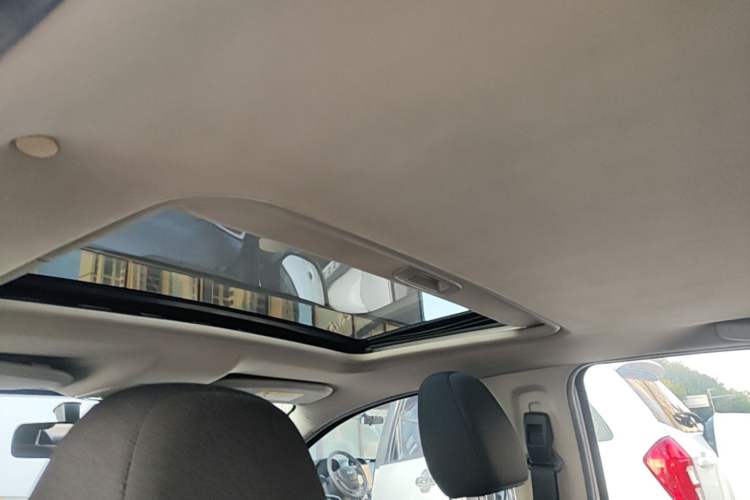 Used Citroen Elysee 2014 1.6L Manual Comfort Model Headliner
