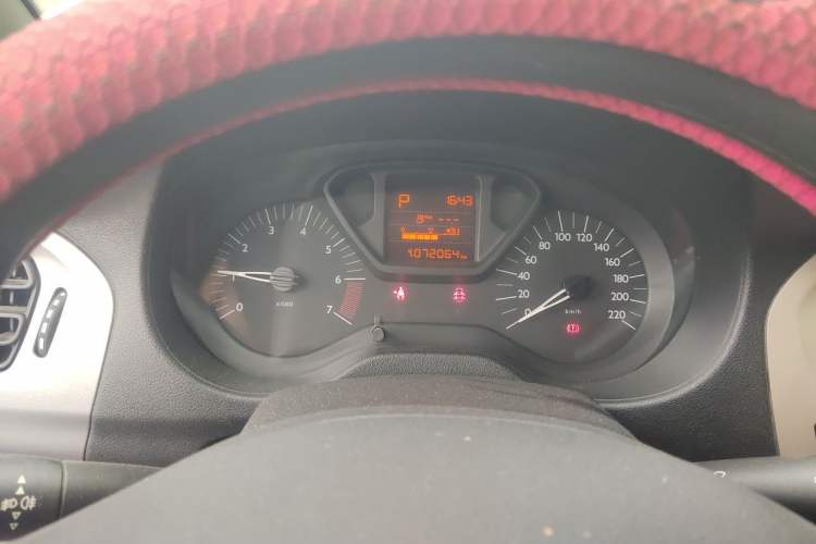 Used Citroen Elysee 2014 1.6L Automatic Fashion Model Instrument Cluster