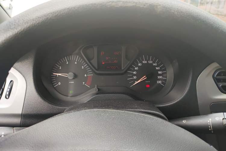 Used Citroen Elysee 2014 1.6L Automatic Fashion Model Instrument Cluster