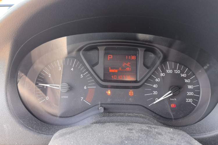 Used Citroen Elysee 2014 1.6L Automatic Fashion Model Instrument Cluster