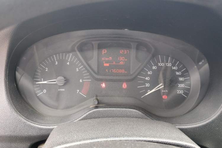 Used Citroen Elysee 2014 1.6L Automatic Fashion Model Instrument Cluster