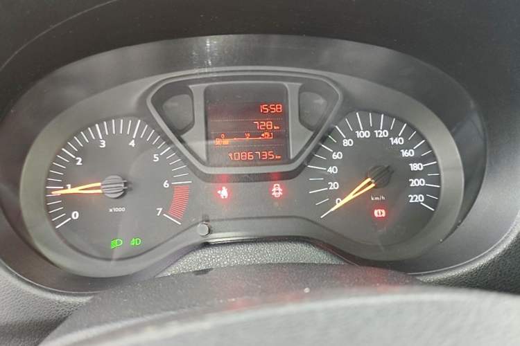 Used Citroen Elysee 2014 1.6L Manual Fashion Edition Instrument Cluster