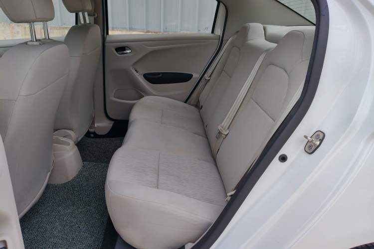 Used Citroen Elysee 2014 1.6L Automatic Fashion Model Interior 4