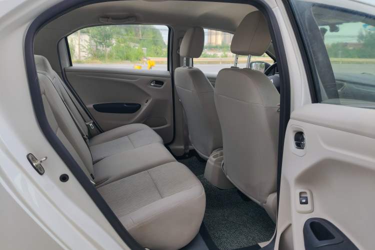 Used Citroen Elysee 2014 1.6L Automatic Fashion Model Interior 5