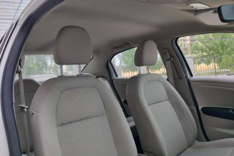 Used Citroen Elysee 2014 1.6L Automatic Fashion Model Interior 7