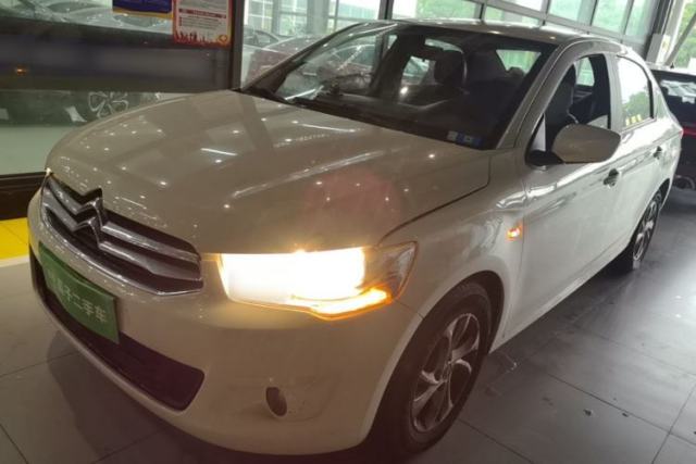 Gebrauchter Citroen Elysee 2014 1.6L Automatic Fashion Model