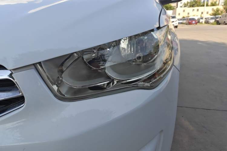 Used Citroen Elysee 2014 1.6L Automatic Fashion Model Left Front Headlight