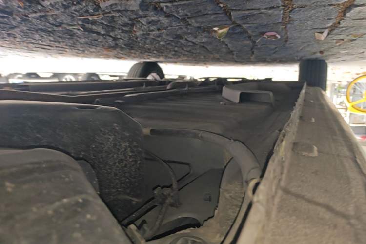 Used Citroen Elysee 2014 1.6L Automatic Fashion Model Left Side Sill