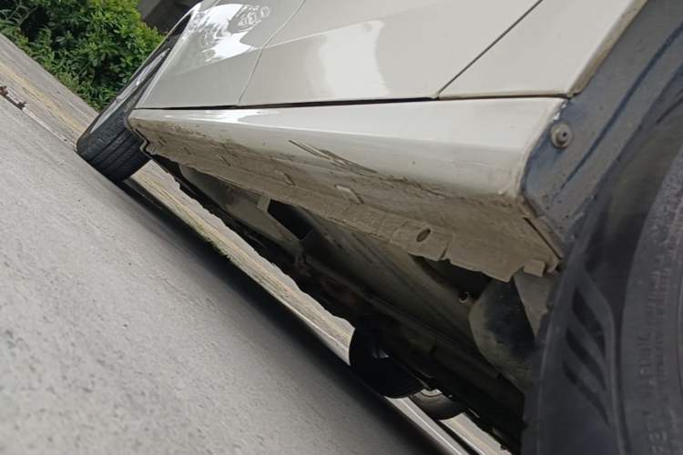 Used Citroen Elysee 2014 1.6L Automatic Fashion Model Left Side Sill
