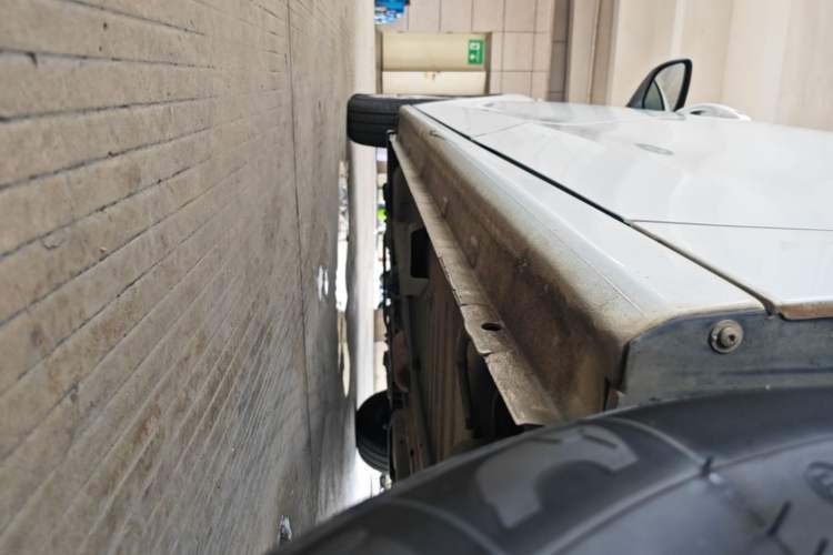 Used Citroen Elysee 2014 1.6L Automatic Fashion Model Left Side Sill