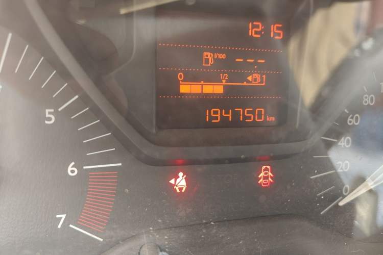 Used Citroen Elysee 2014 1.6L Manual Fashion Edition Odometer Close Up