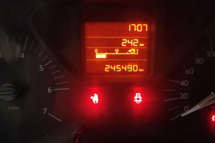 Used Citroen Elysee 2014 1.6L Manual Fashion Edition Odometer Close Up