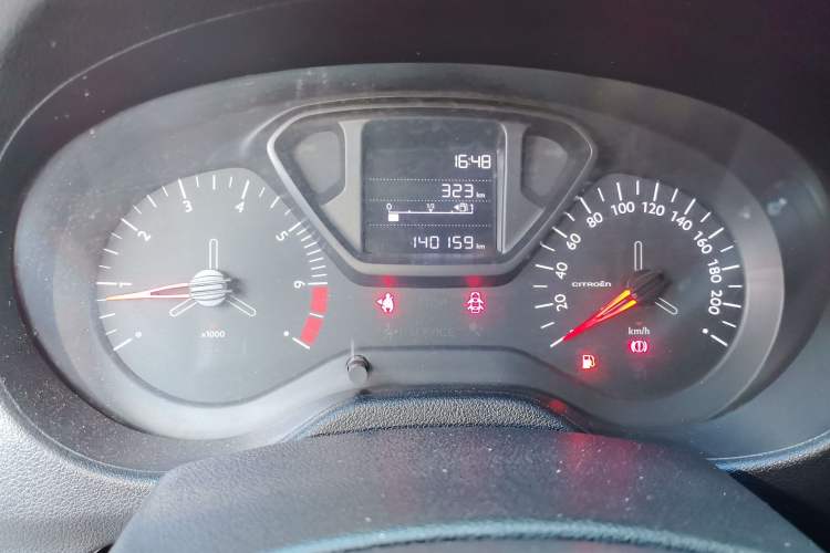 Used Citroen Elysee 2014 1.6L Manual Fashion Model CNG Odometer Close Up