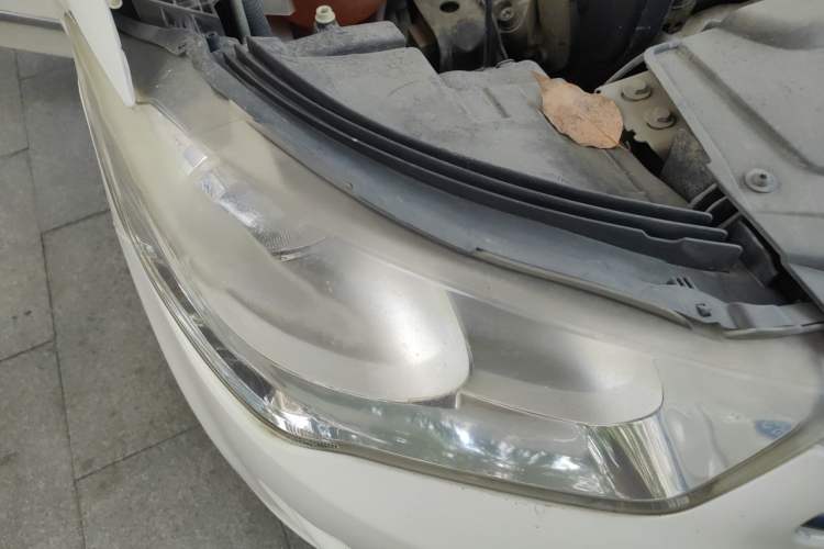 Used Citroen Elysee 2014 1.6L Manual Fashion Edition Right Front Headlight