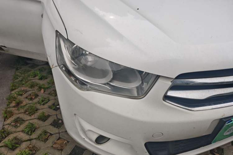 Used Citroen Elysee 2014 1.6L Manual Fashion Edition Right Front Headlight