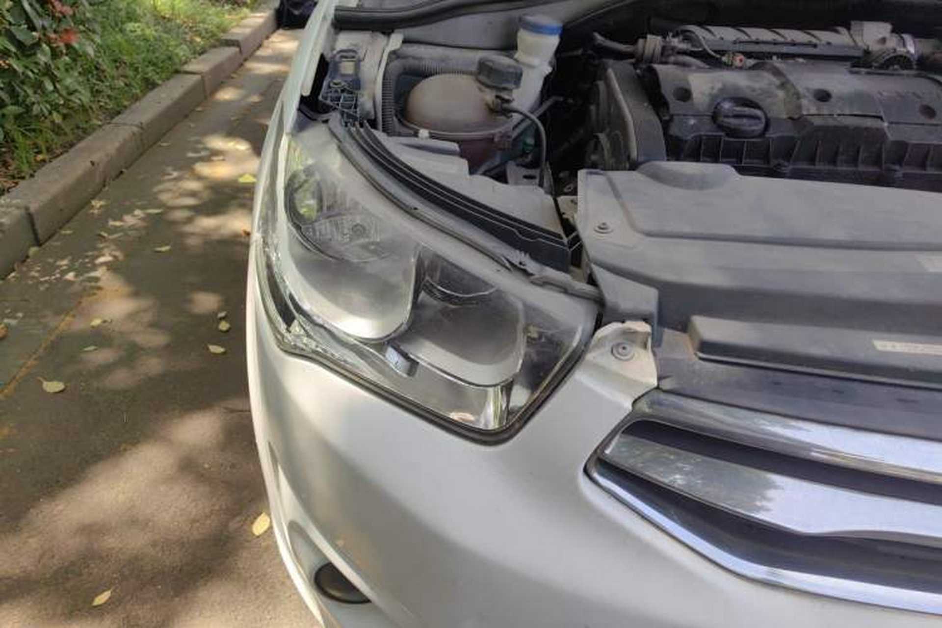 Used Citroen Elysee 2014 1.6L Manual Fashion Edition Right Front Headlight
