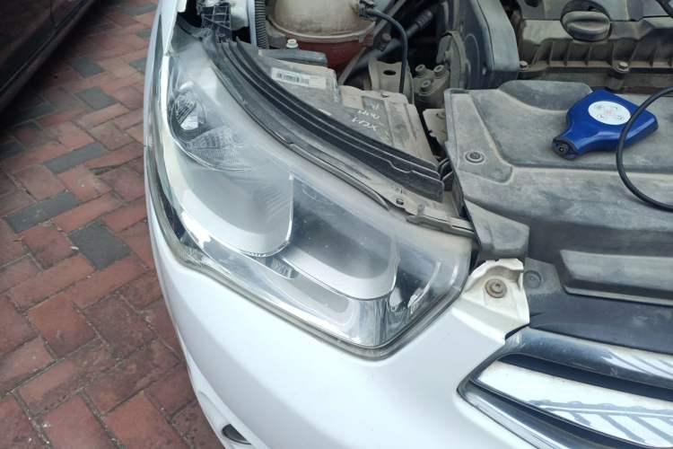 Used Citroen Elysee 2014 1.6L Manual Fashion Edition Right Front Headlight