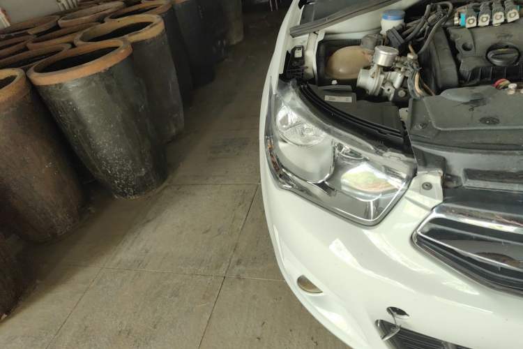 Used Citroen Elysee 2014 1.6L Manual Fashion Edition Right Front Headlight