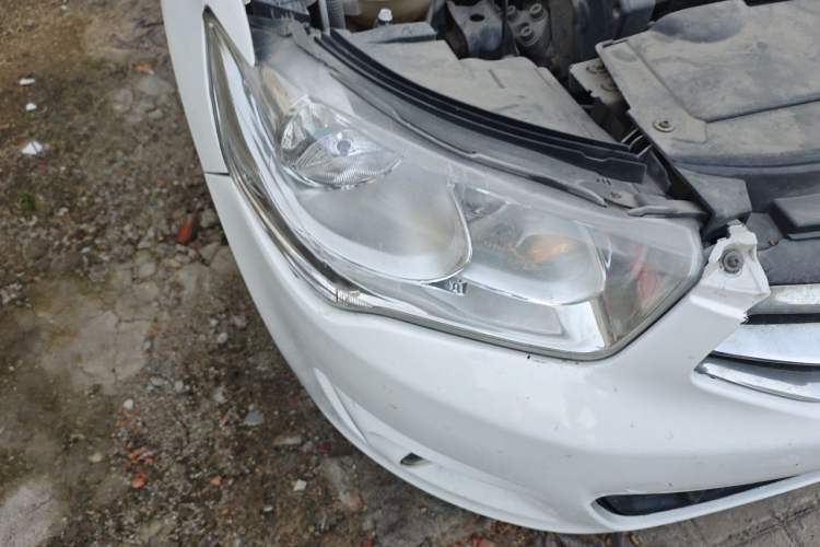 Used Citroen Elysee 2014 1.6L Automatic Fashion Model Right Front Headlight