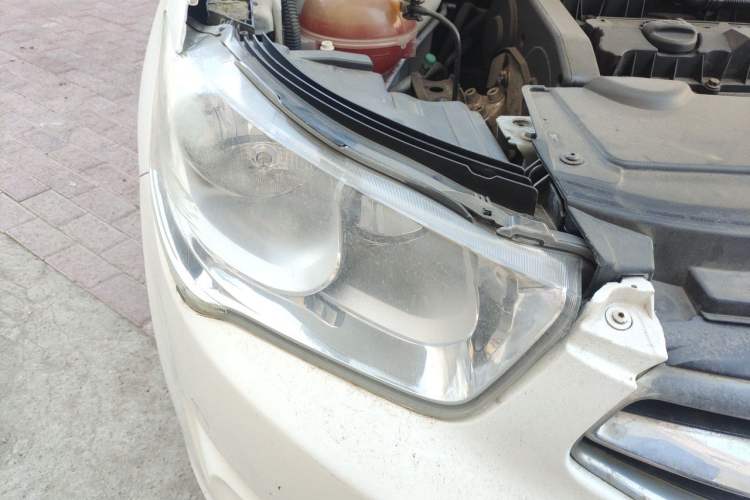 Used Citroen Elysee 2014 1.6L Automatic Fashion Model Right Front Headlight