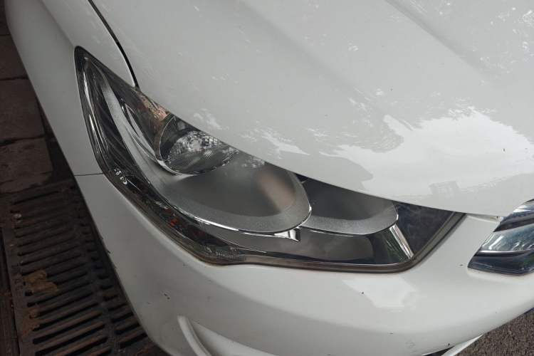 Used Citroen Elysee 2014 1.6L Manual Fashion Edition Right Front Headlight