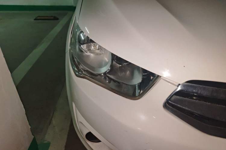 Used Citroen Elysee 2014 1.6L Manual Fashion Edition Right Front Headlight