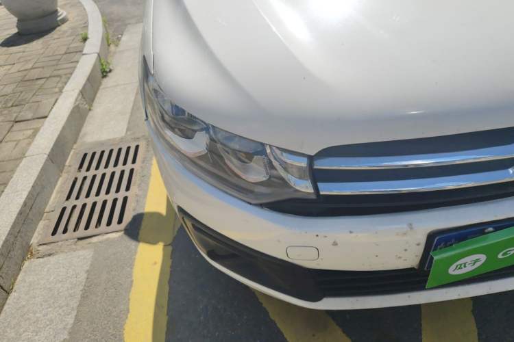 Used Citroen Elysee 2014 1.6L Manual Fashion Model CNG Right Front Headlight
