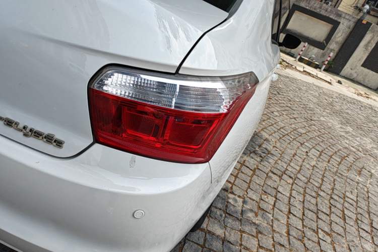 Used Citroen Elysee 2014 1.6L Automatic Fashion Model Right Rear Taillight