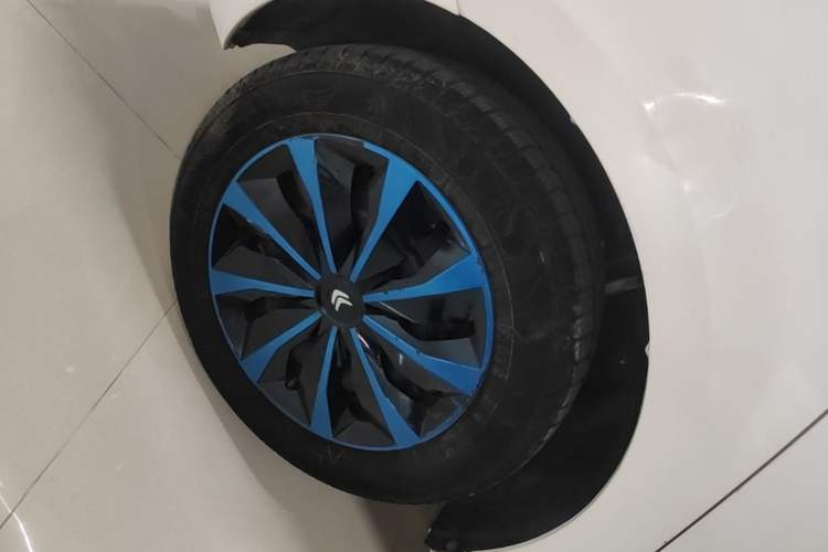 Used Citroen Elysee 2014 1.6L Automatic Fashion Model Right Rear Wheel Hub