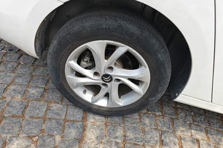 Used Citroen Elysee 2014 1.6L Automatic Fashion Model Right Rear Wheel Hub