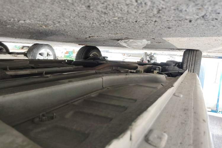 Used Citroen Elysee 2014 1.6L Manual Fashion Edition Right Side Sill