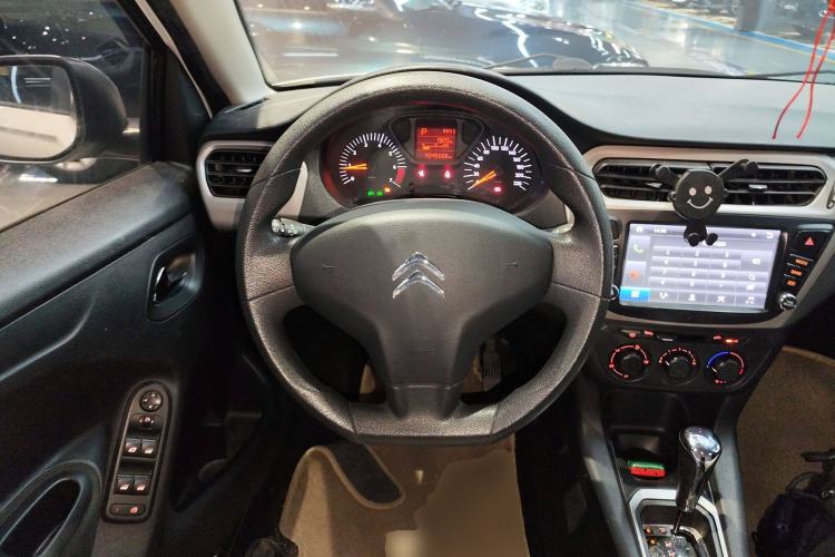 Used Citroen Elysee 2014 1.6L Automatic Fashion Model Steering Wheel