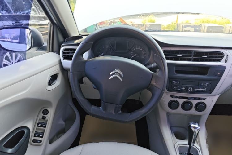 Used Citroen Elysee 2014 1.6L Automatic Fashion Model Steering Wheel