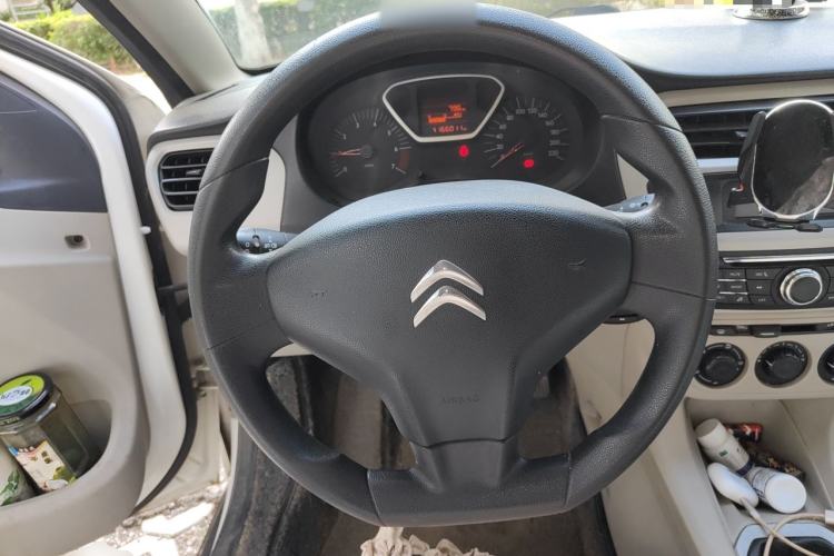 Used Citroen Elysee 2014 1.6L Manual Comfort Model Steering Wheel