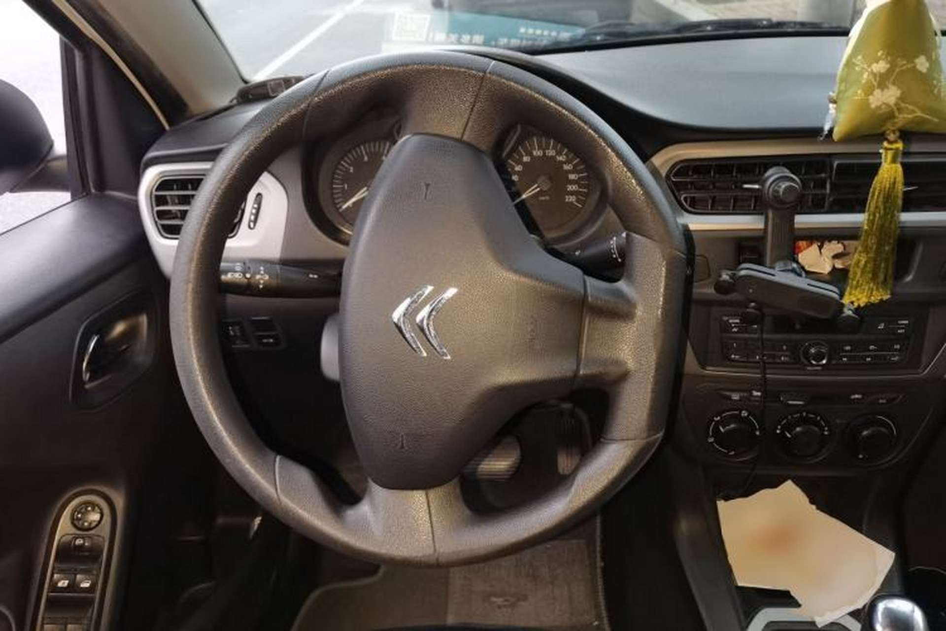 Used Citroen Elysee 2014 1.6L Automatic Fashion Model Steering Wheel