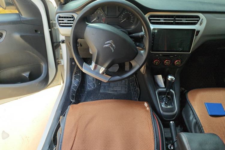 Used Citroen Elysee 2014 1.6L Automatic Fashion Model Steering Wheel