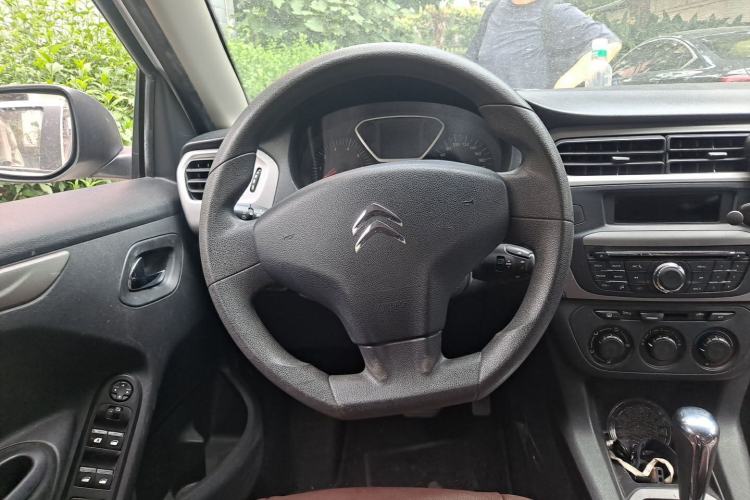 Used Citroen Elysee 2014 1.6L Automatic Comfort Model Steering Wheel