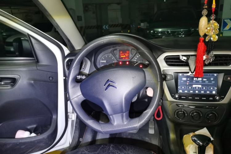 Used Citroen Elysee 2014 1.6L Automatic Fashion Model Steering Wheel