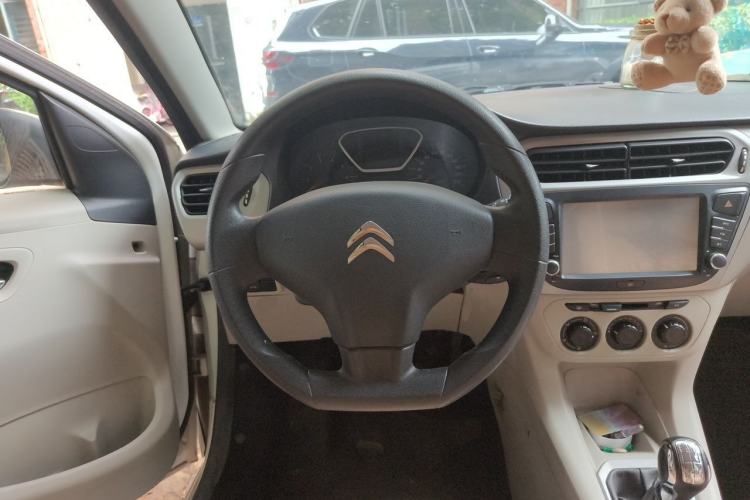 Used Citroen Elysee 2014 1.6L Manual Comfort Model Steering Wheel