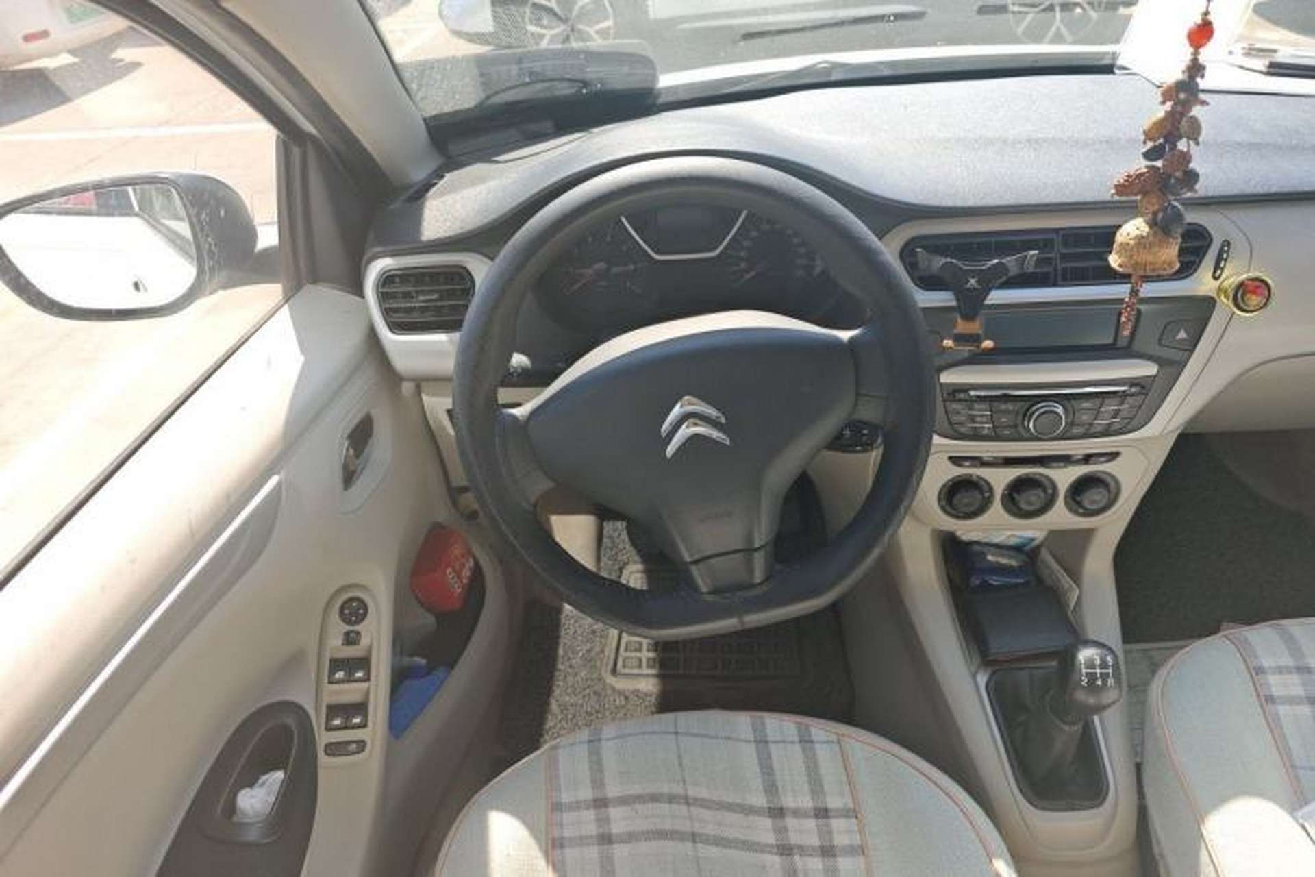 Used Citroen Elysee 2014 1.6L Manual Comfort Model Steering Wheel