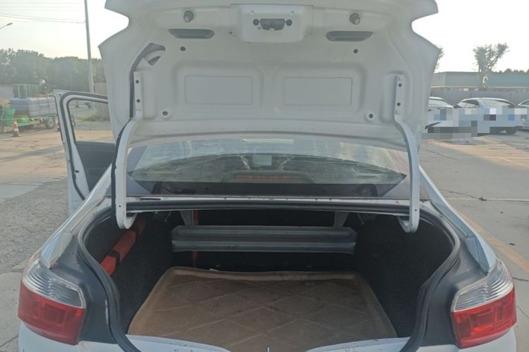 Used Citroen Elysee 2014 1.6L Manual Fashion Edition Trunk