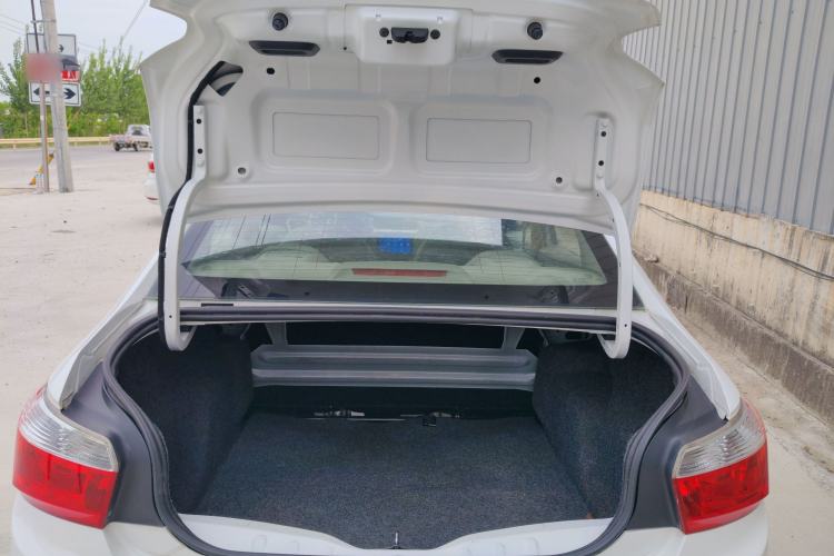 Used Citroen Elysee 2014 1.6L Automatic Fashion Model Trunk